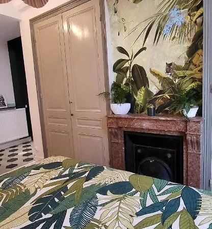 De Charme Au Coeur De *